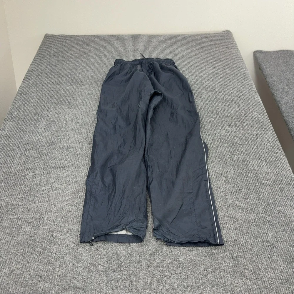 Umbro Track Pants Mens L Navy Blue Polyester Side Stripe Athletic Gorpcore Style
